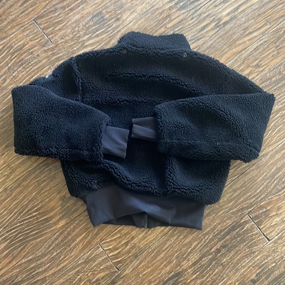 Alo jacket - Picture 4 of 4